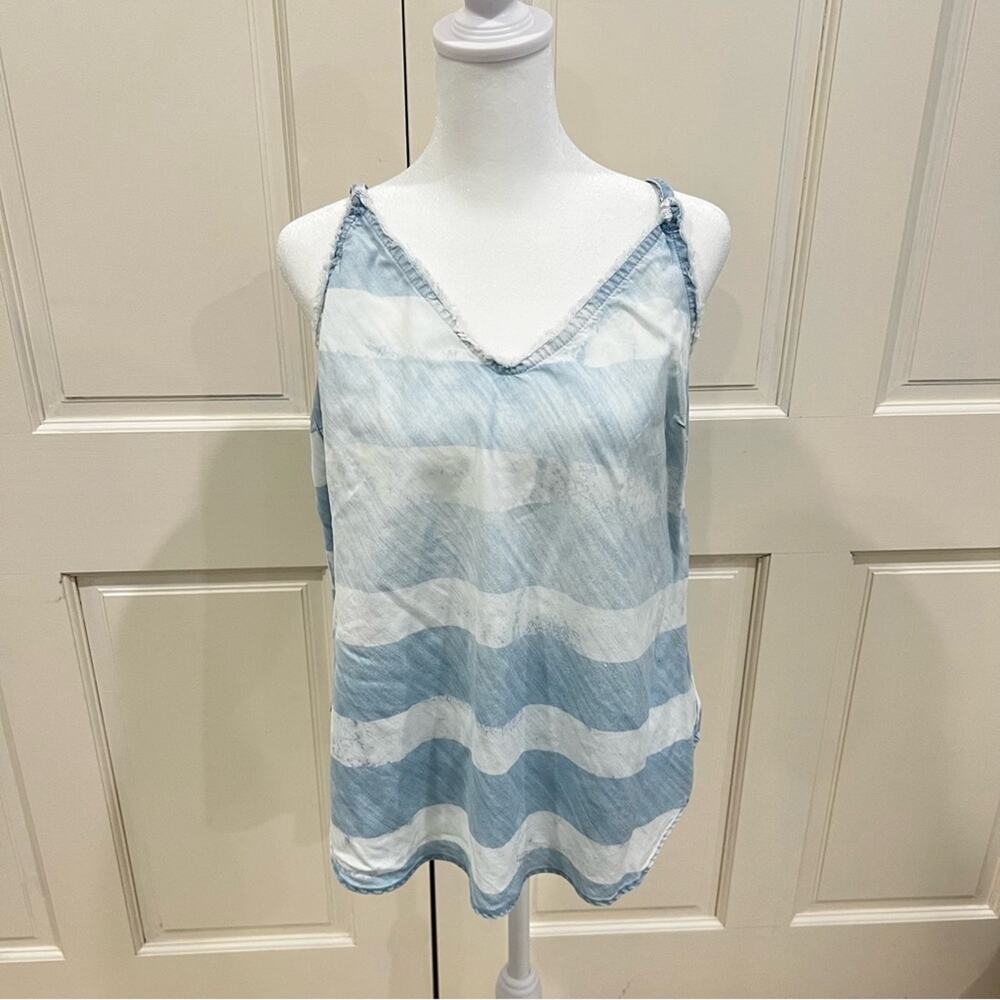 Bella Dahl blue/white spaghetti strap frayed camisole, size L